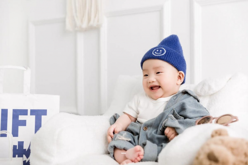 湖州宝宝吃奶蹬腿烦躁扭动 湖州宝宝吃奶蹬腿烦躁扭动